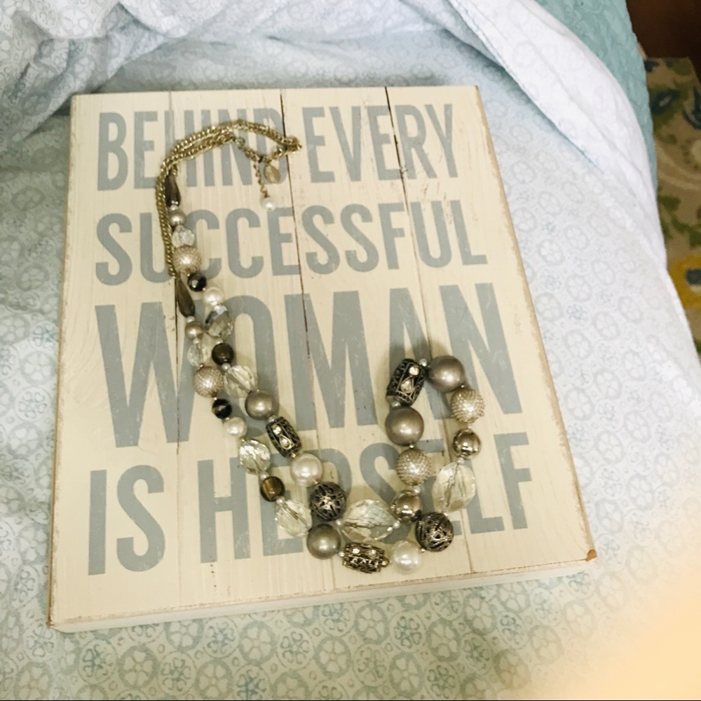 White House Black Market silver & white necklace